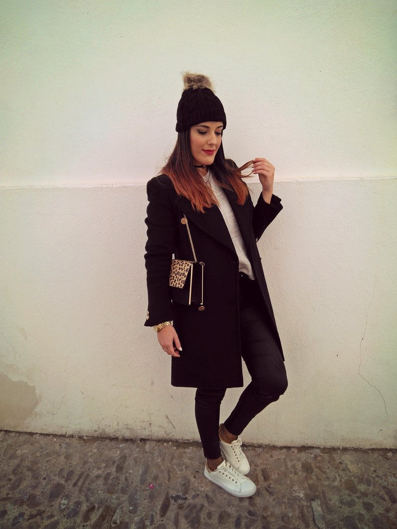 Cómo combinar tu abrigo negro | Blog de moda y tendencias